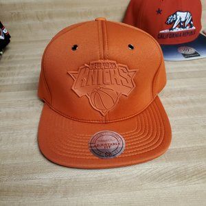 New York Knicks Strapback Hat Never worn